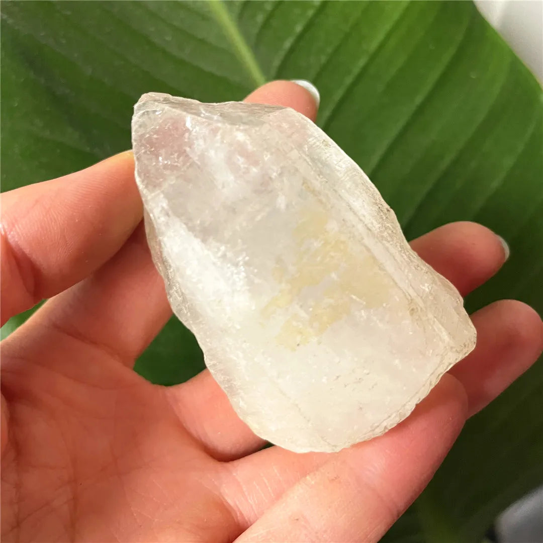 Raw Clear Quartz Wand – Natural Crystal Point for Reiki & Healing Decor